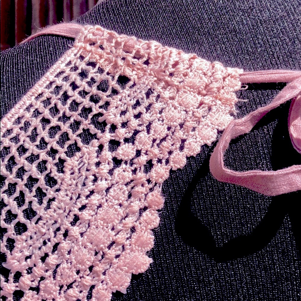 BRAND NEW Pink Cotton & Crochet Lace Open Back Ruffle Hem Halter Dress Sz Large - Picture 6 of 14